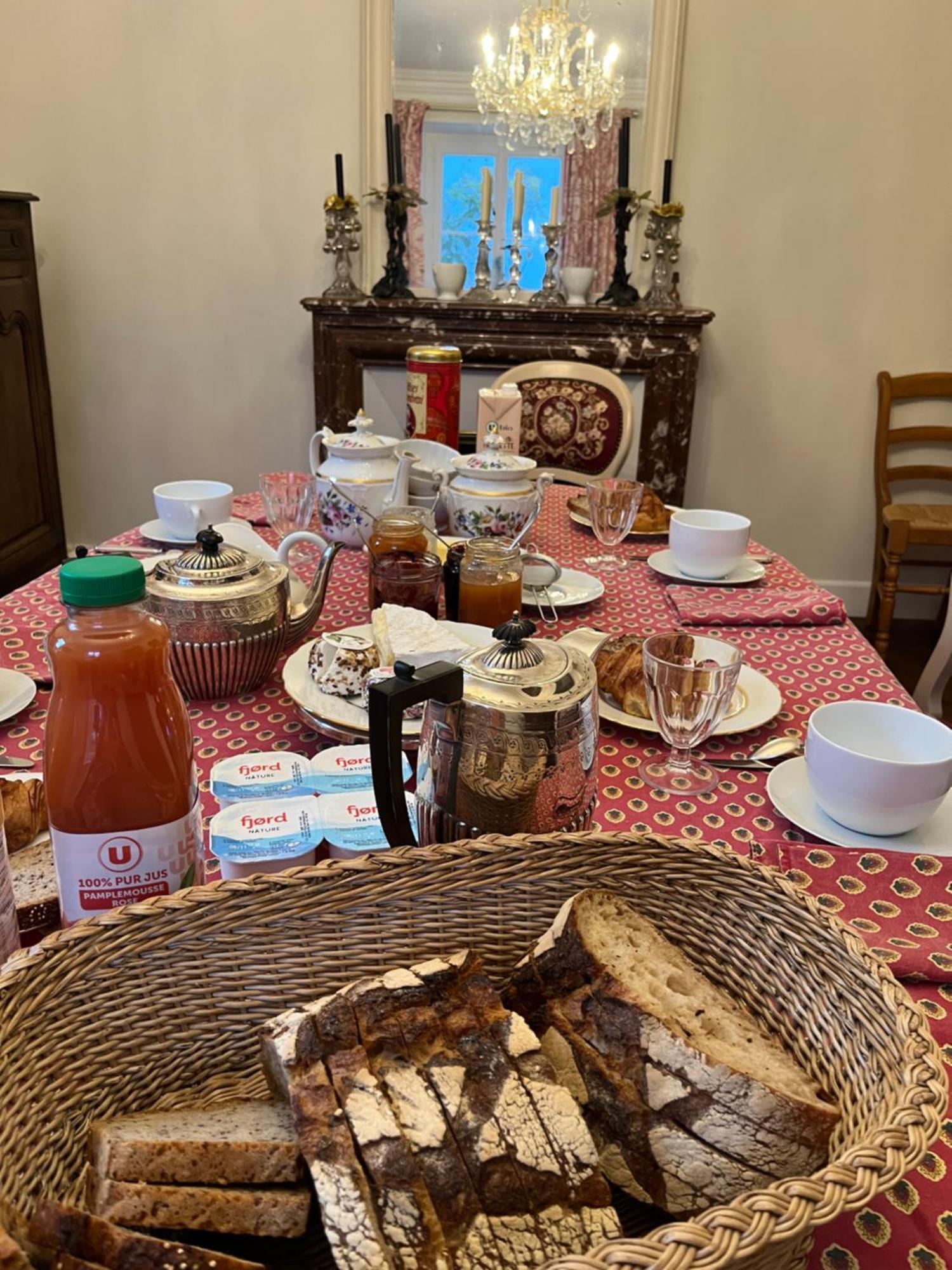 Bed and Breakfast Manoir Du Val Fouzon - Beauval La Vernelle Zewnętrze zdjęcie